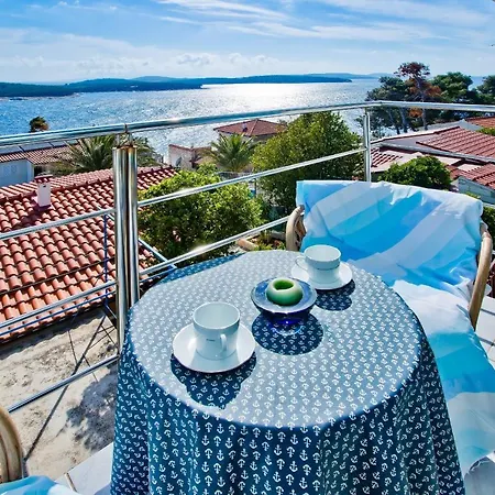 Cloud Apartment Hvar Town